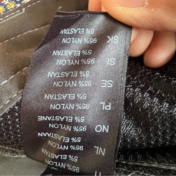 Kuhl Kliffside Air Roll-up Shorts Hiking Outdoor Gray Women's Sz 12 Style #6232 - Picture 15 of 15